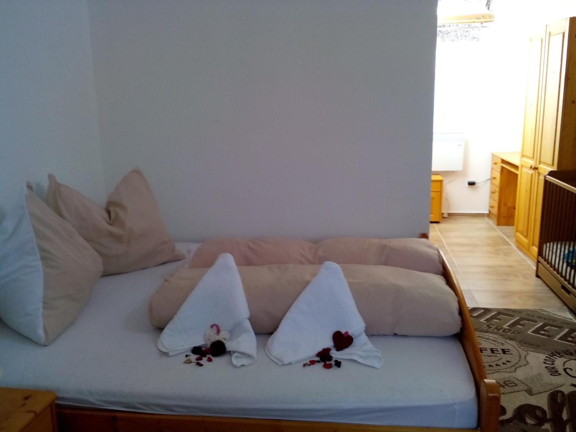 Villa Psenek Banka Habitación foto